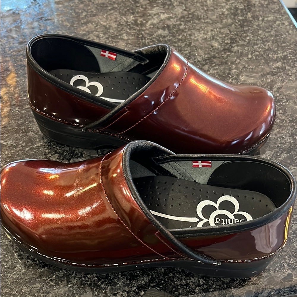 Sanita Burgundy Patent Leather Clogs size 38